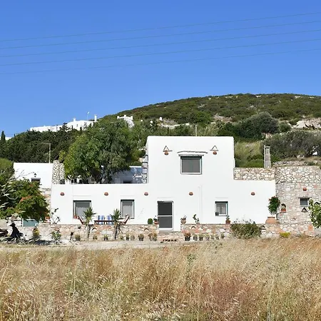 Paros Traditional Villa *