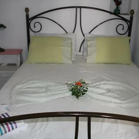 Paros Traditional Villa *